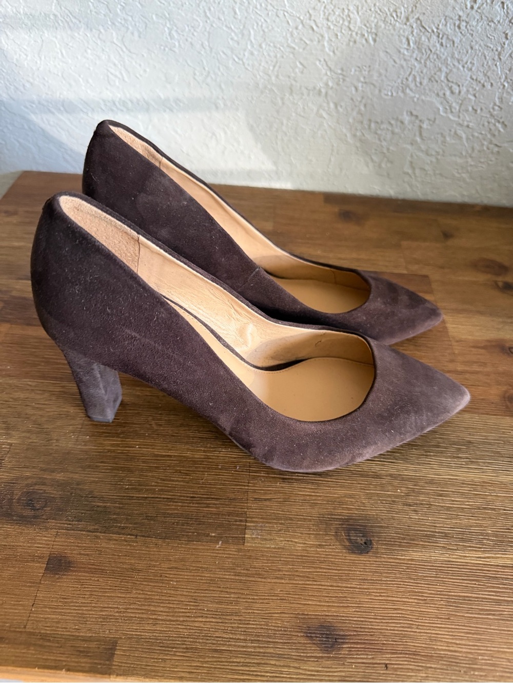 Antonio Melani Classic Brown Suede Pointed-Toe Pumps - Women's Dress Heels
